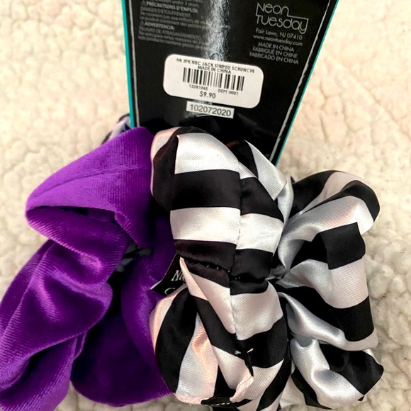 Accessories - Picture 3 of 5